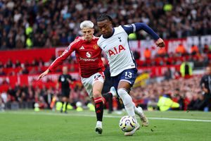 Manchester United - Tottenham, capul de afiș din etapa a 6-a în Premier League » Oaspeții conduc pe Old Trafford, gazdele au rămas în 10