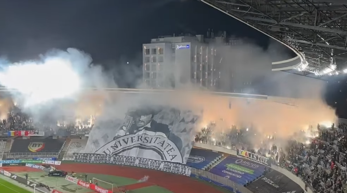 U Cluj, scenografie cu Florin Piersic la derby-ul cu CFR Cluj