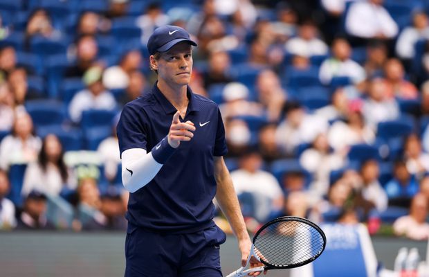 Jannik Sinner e în semifinale la Beijing » Se confruntă cu un jucător care nu l-a învins până acum în zece meciuri