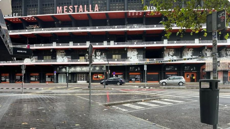 Cod roșu emis la Valencia! » Ce se întâmplă cu meciul programat împotriva lui Oviedo, echipa lui Horațiu Moldovan