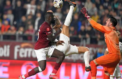 Jucătorul cu 6 echipe din România în CV a semnat cu revelația din Superliga