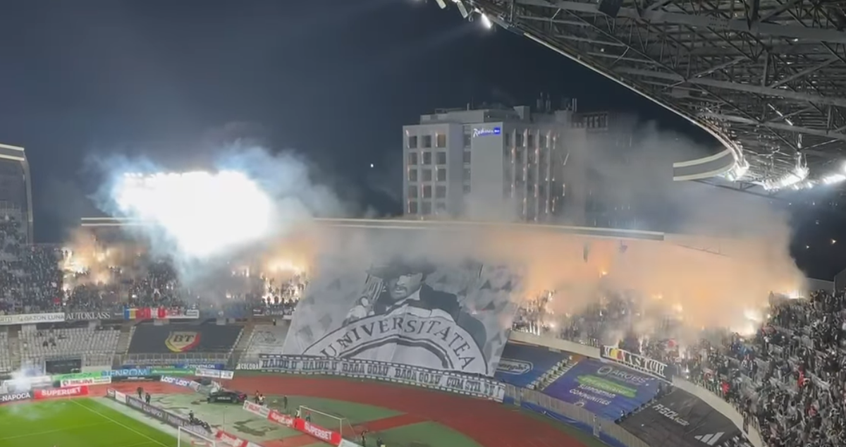 U Cluj, scenografie cu Florin Piersic la derby-ul cu CFR Cluj