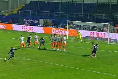 Alexandru Cîmpanu (24 de ani), aripa dreaptă de la FC Botoșani, a marcat un gol superb în meciul cu Metaloglobus, din runda cu numărul 11 din Superliga.