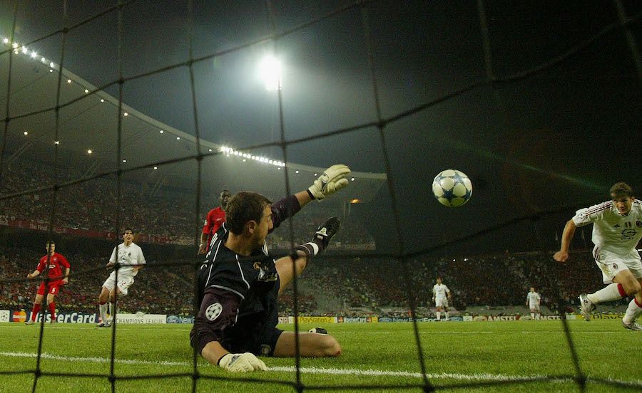 VIDEO Jerzy Dudek, eroul finalei Liverpool - Milan 3-3, dezvăluie pentru GSP.RO culisele supermeciului de la Istanbul: verișorul beat, jucătorul băgat pe teren direct din duș, mesajul lui Gerrard, Mâna Papei și jocul cu mintea lui Shevchenko