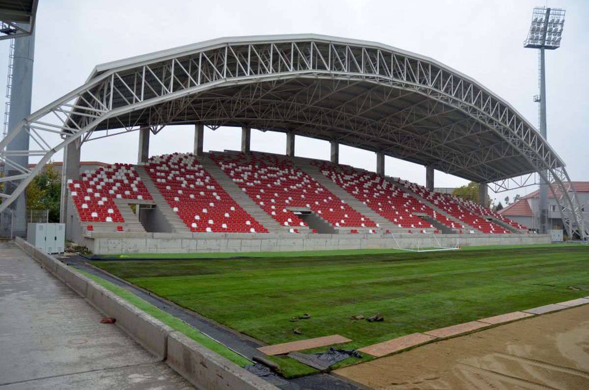 VIDEO+FOTO A răsărit noul „Francisc Neuman”! Cum arată arena celor de la UTA, care va fi inaugurată în primăvara anului 2020
