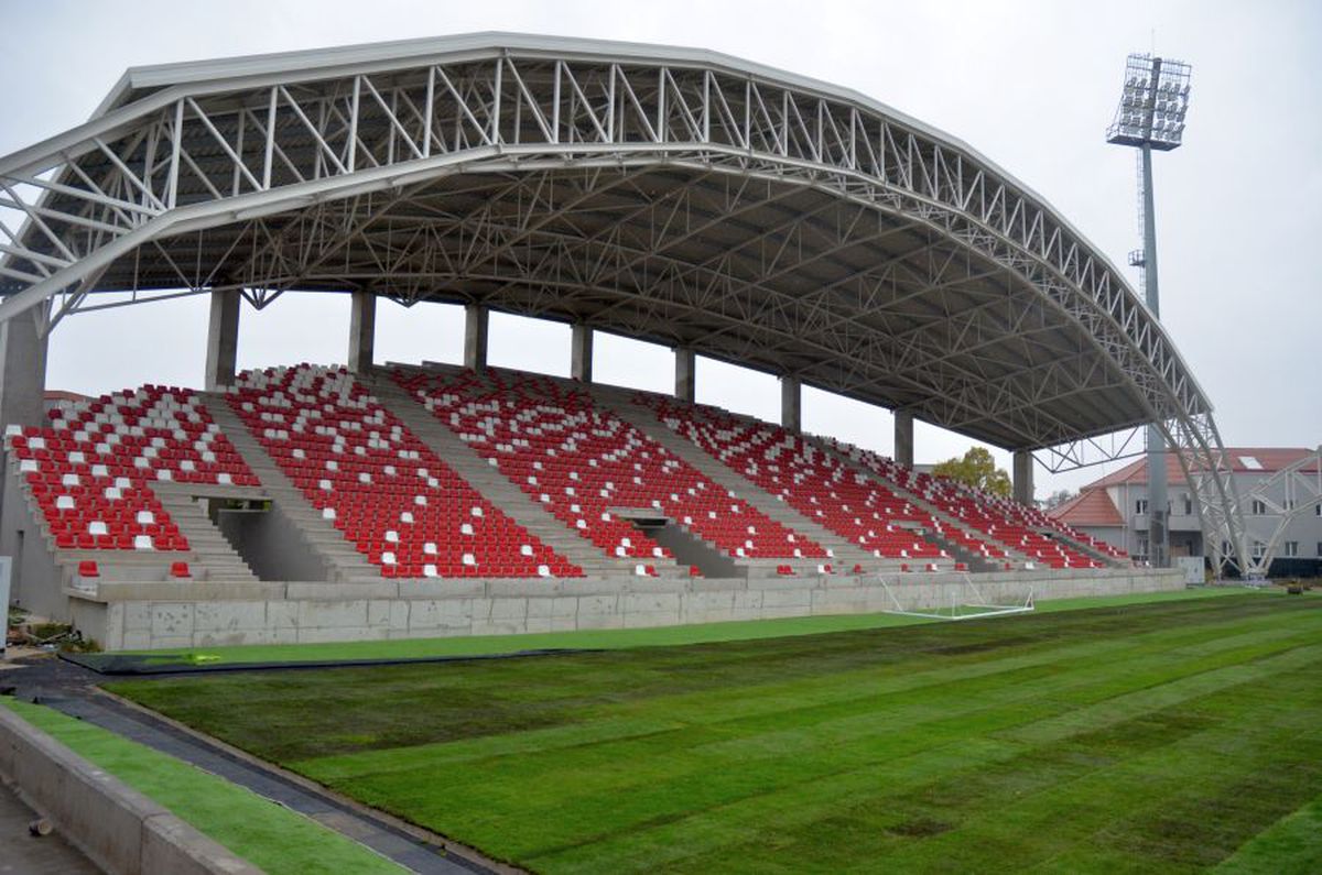 VIDEO+FOTO A răsărit noul „Francisc Neuman”! Cum arată arena celor de la UTA, care va fi inaugurată în primăvara anului 2020