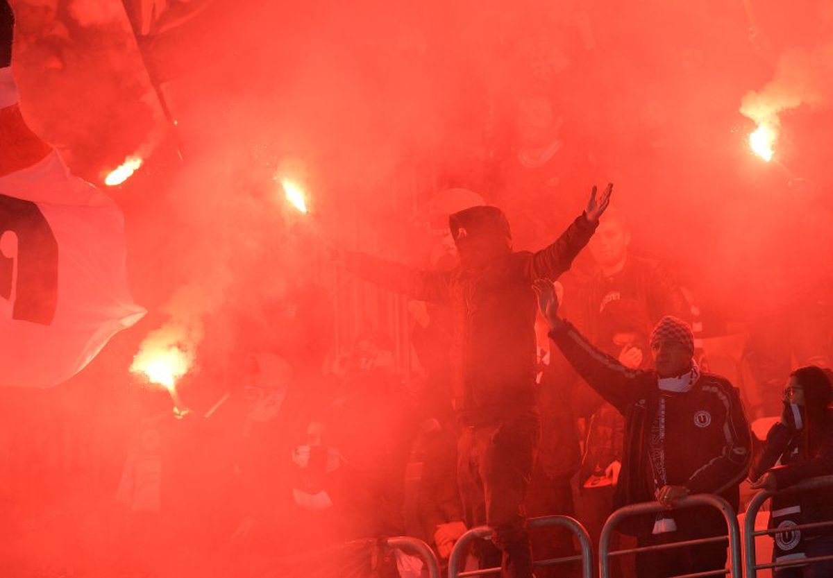 U CLUJ - FCSB // CUPA ROMÂNIEI / FOTO Bailamos, băieți! Fanii lui U au făcut show pe „Cluj Arena”, la câțiva metri de concertul lui Enrique Iglesias