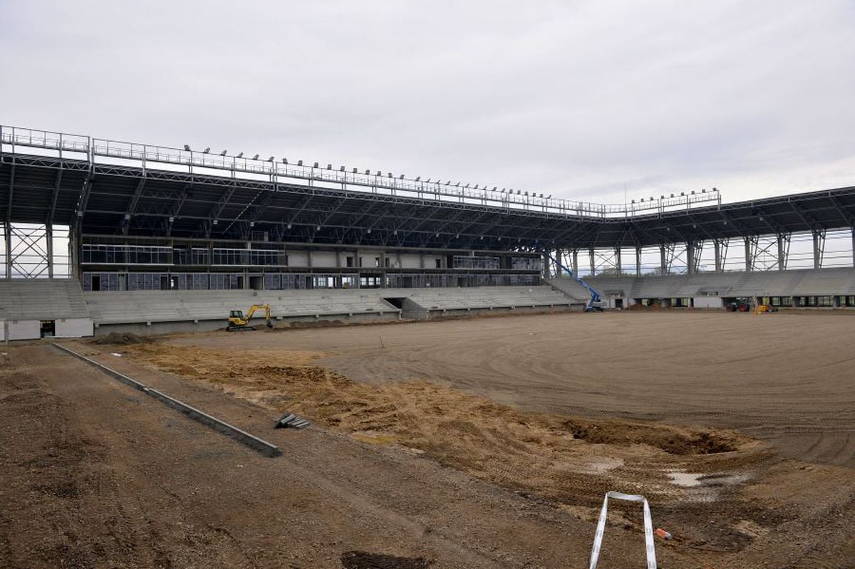 VIDEO + FOTO Imagini de la cel mai nou stadion din Liga 1: „Investiția totală va fi între 20 și 25 de milioane de euro” » Va fi inaugurat în vară cu o echipă de Champions League