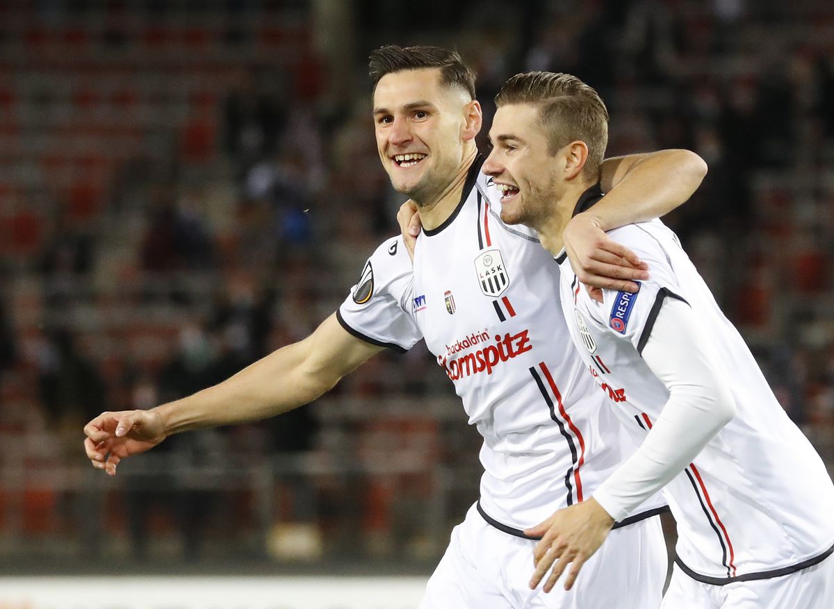 Europa League, FOTO » 24 de meciuri s-au disputat în această seară. Stanciu, „înger și demon” pentru Slavia. Ianis și Tătărușanu, victorioși