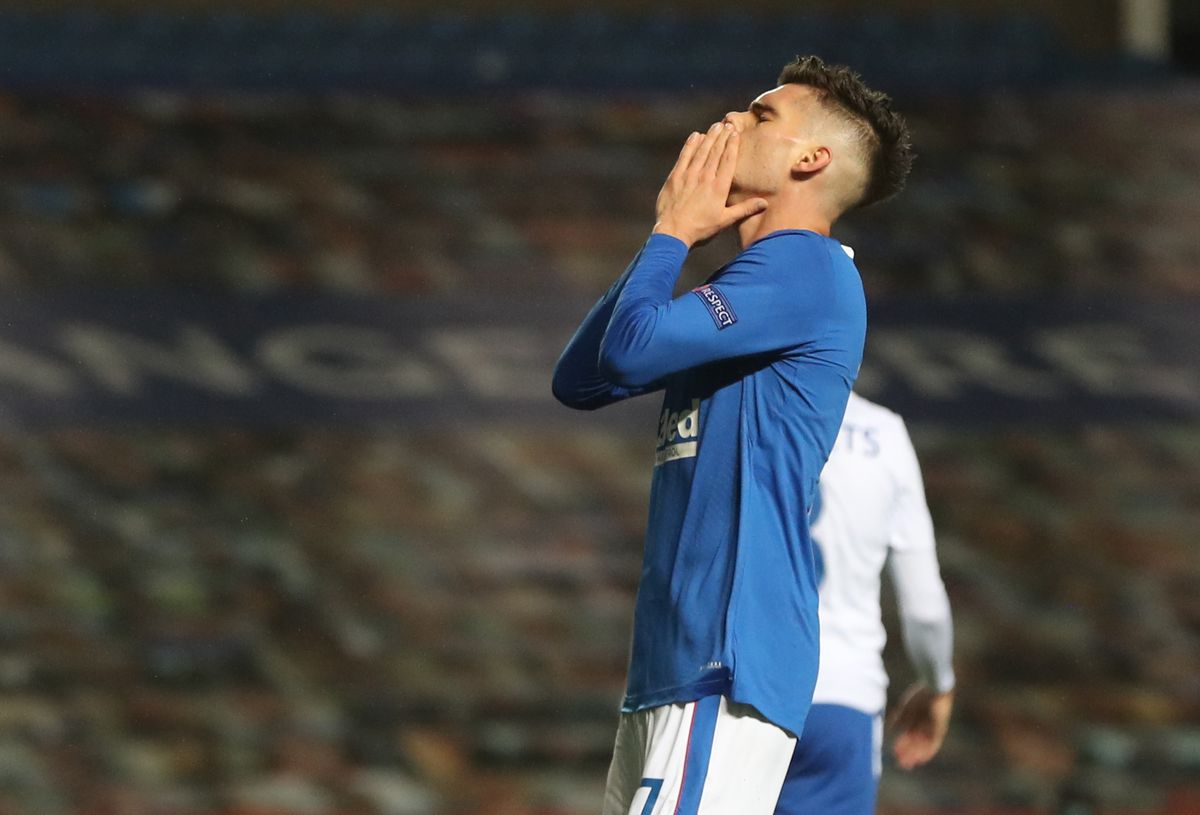 Europa League, FOTO » 24 de meciuri s-au disputat în această seară. Stanciu, „înger și demon” pentru Slavia. Ianis și Tătărușanu, victorioși