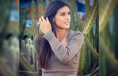 Cum s-a pozat Sorana Cîrstea la Londra: „Salut, străine” » Comentariul apărut imediat: „În stilul Monica Bellucci!”