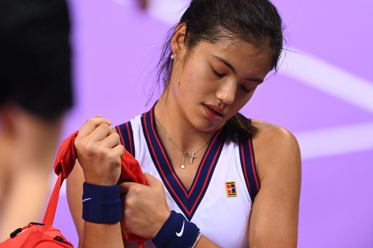 Emma Răducanu, spulberată de Marta Kostyuk în „sferturile” Transylvania Open! Urmează semifinala cu Halep