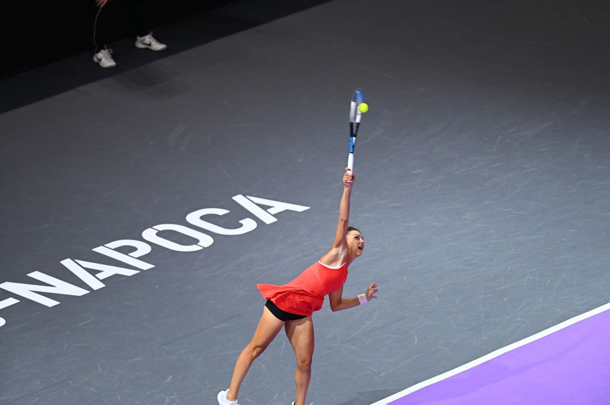 Simona Halep n-a avut milă nici de Jaqueline Cristian! Pe cine înfruntă în semifinale
