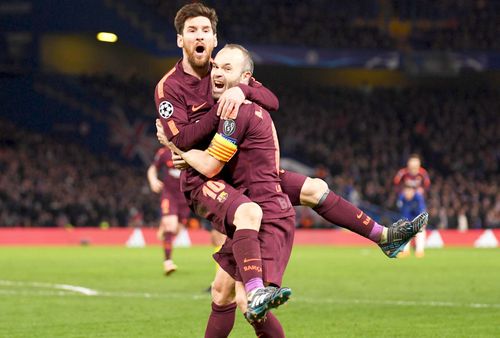 Messi și Iniesta sărbătoresc un gol înscris de Barcelona // foto: Guliver/gettyimages