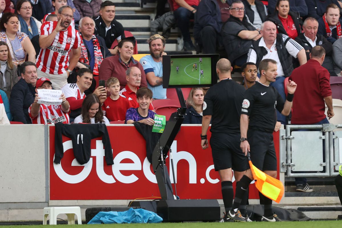 Gestul reprobabil pentru care Diego Costa a văzut „roșu” în prelungirile meciului Brentford - Wolverhampton