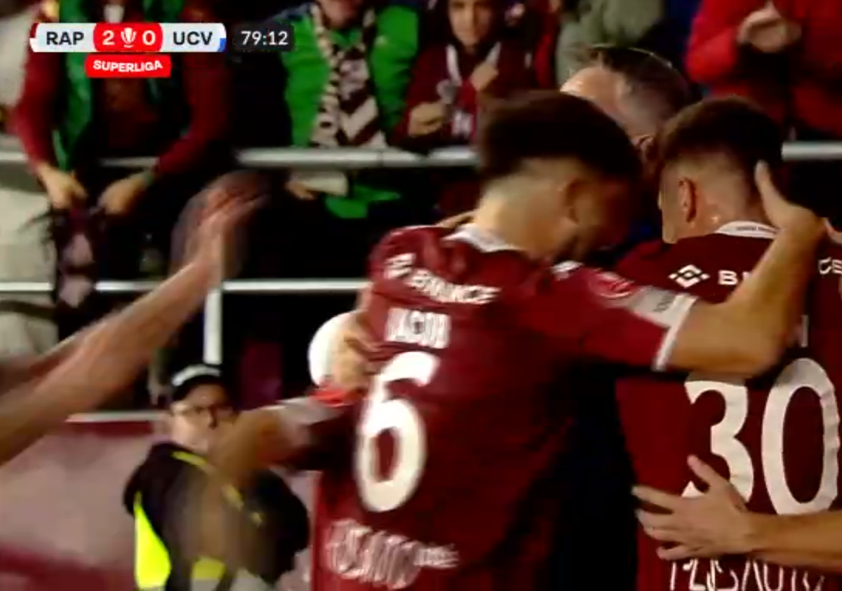 La Rapid s-a accidentat până și antrenorul! Bergodi: „Am simțit ceva când am fugit acolo. A fost o descătușare” 