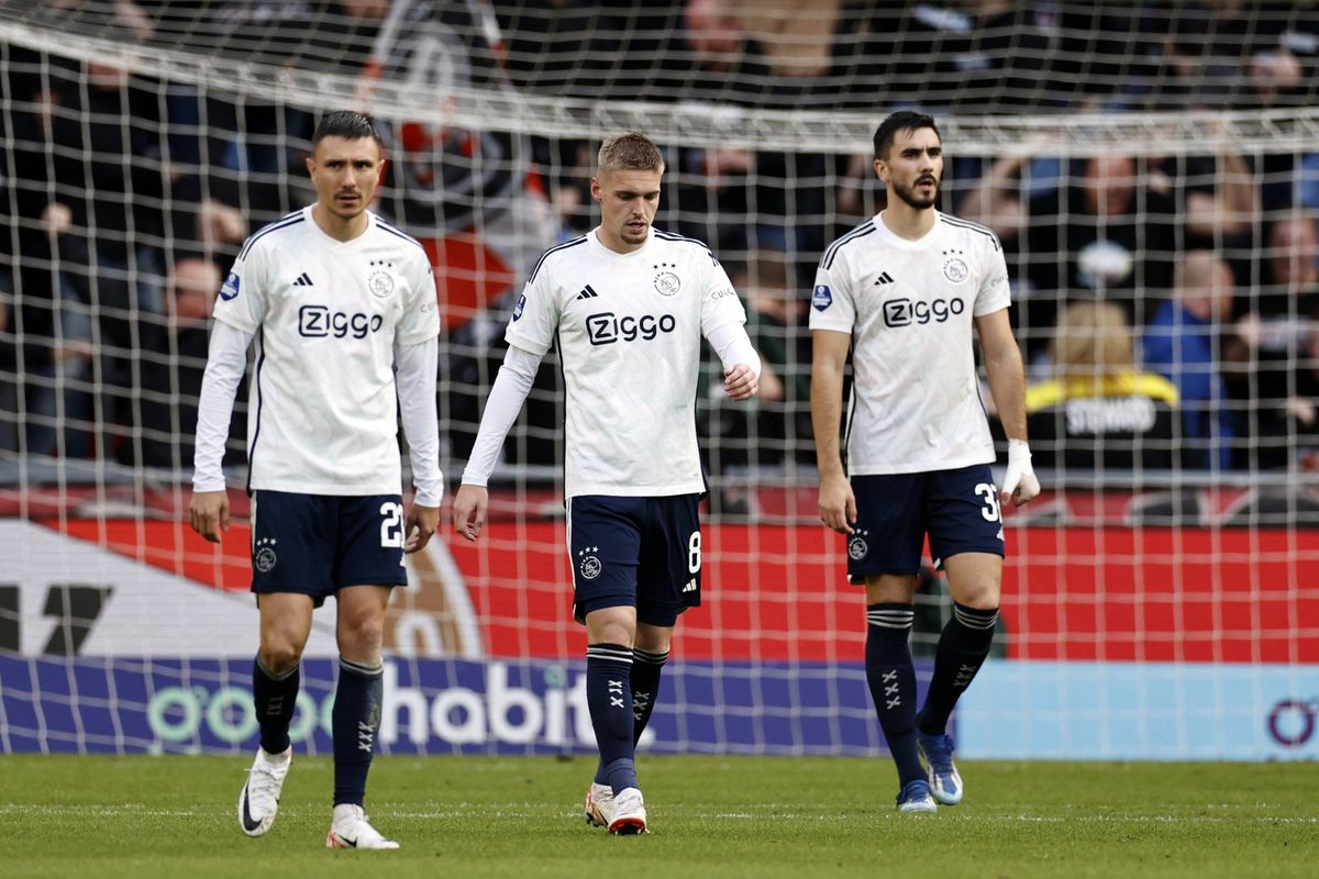Ajax, dezastru complet! Ultimul loc în Eredivisie după ce a fost umilită de rivala PSV!
