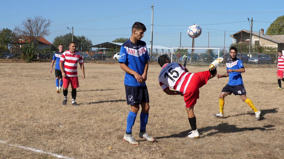 Scandal, urlete și amenințări » L-au „mușcat” pe Castor și a început haosul: „Băi țărane, vezi că la noi se merge pe stradă cu drujba pornită!”