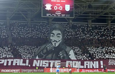 Scenografia afișată de rapidiști la derby-ul cu CSU Craiova și ce semnifica ea