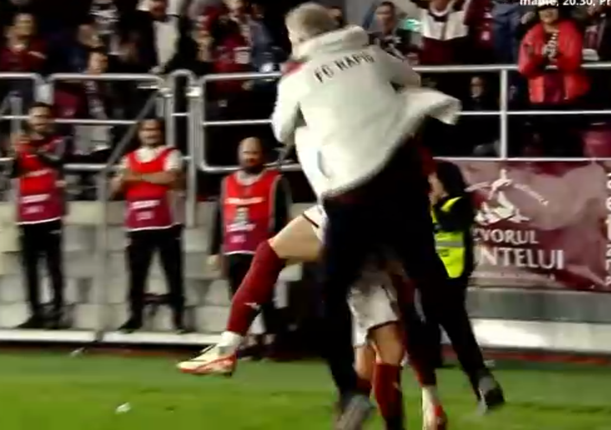 La Rapid s-a accidentat până și antrenorul! Bergodi: „Am simțit ceva când am fugit acolo. A fost o descătușare” 