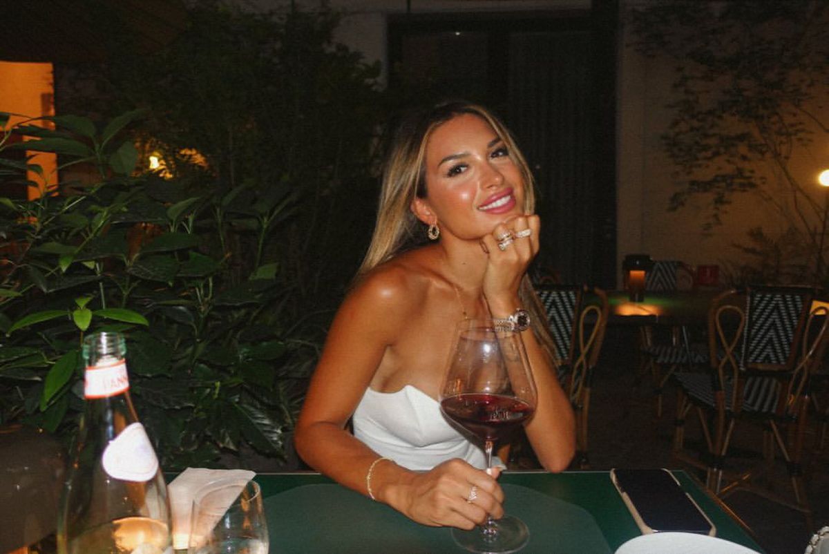 Cuplul care a atras toate privirile la Gala Balonului de Aur » S-au cunoscut prin intermediul Wandei Nara