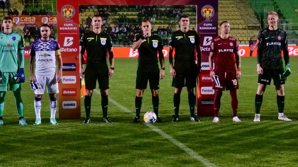 FC Argeș - CFR Cluj, în grupele Cupei României: imagini de la stadion