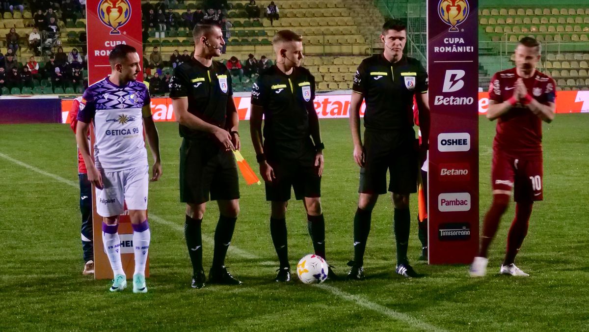 FC Argeș - CFR Cluj, în grupele Cupei României: imagini de la stadion