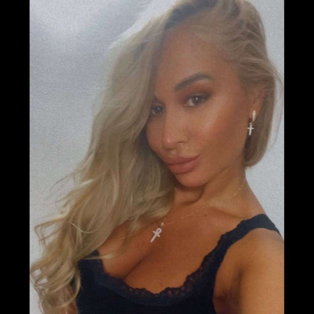 Magda Miu, sora lui Iulian Miu