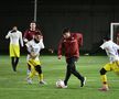 Victor Angelescu a făcut spectacol într-un amical: „Mai ușor că îi rupeți iar mâna!” / „Am vrut să dau gol”