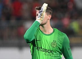 Un portar de Liga Campionilor pentru Cristi Chivu! » Jucătorul urmărit de Inter e convocat pentru Mondial