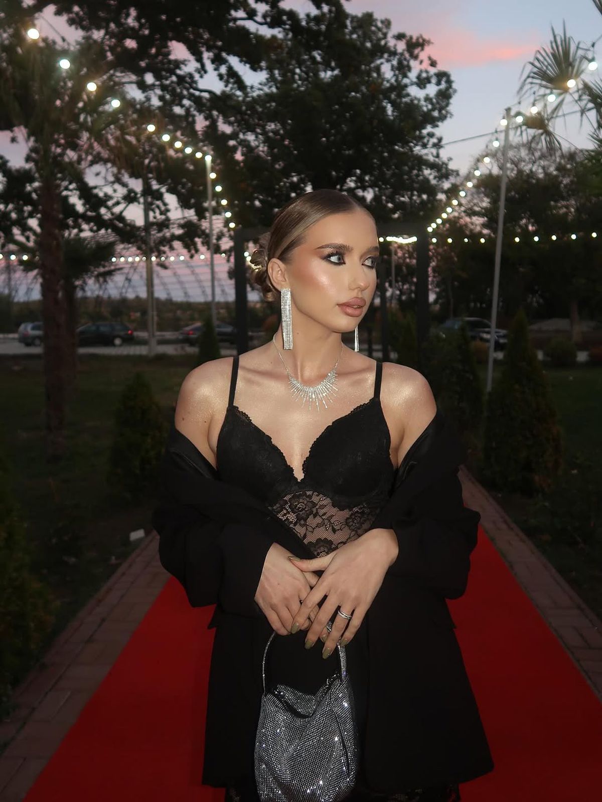 Cine este femeia care a izbucnit în lacrimi în tribune, după golul din Sănătatea Cluj - Craiova