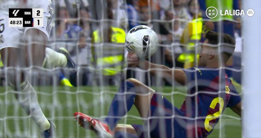 Verdict oficial despre penalty-ul refuzat lui Vinicius Jr. în El Clasico » „Decizie greșită!”