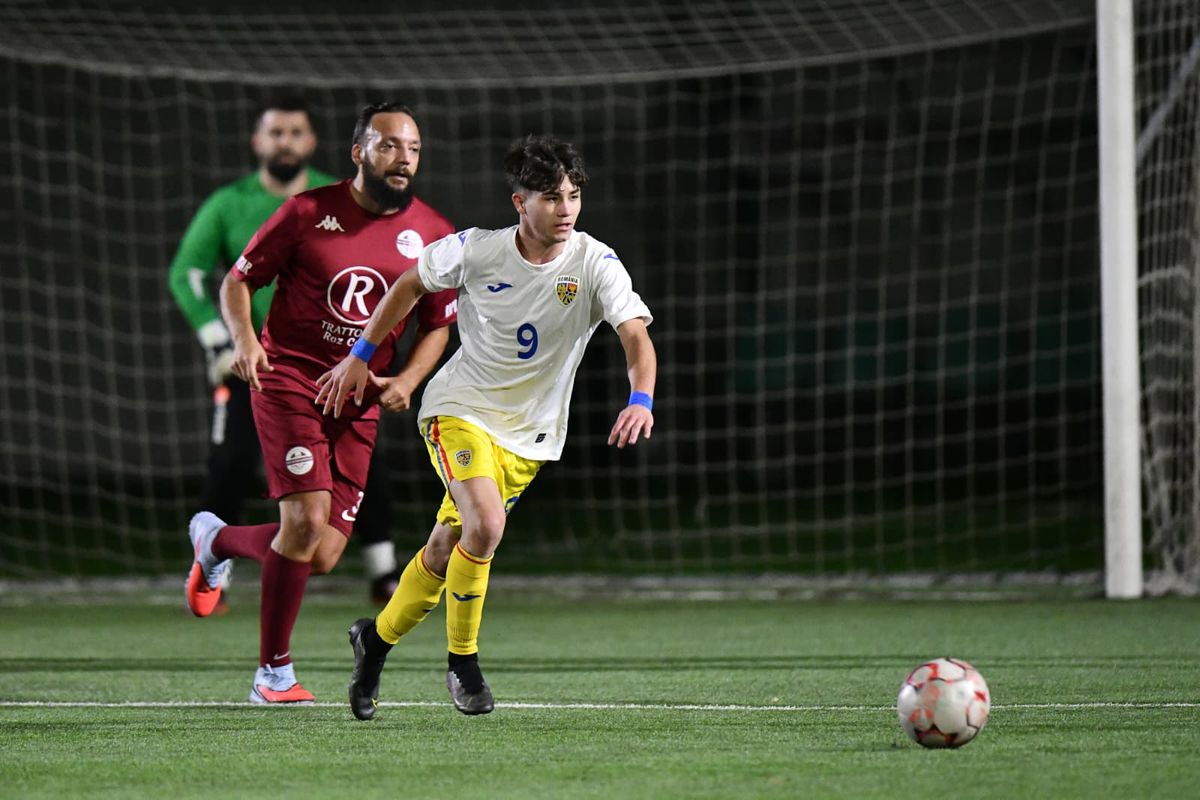 Victor Angelescu a făcut spectacol într-un amical: „Mai ușor că îi rupeți iar mâna!” / „Am vrut să dau gol”