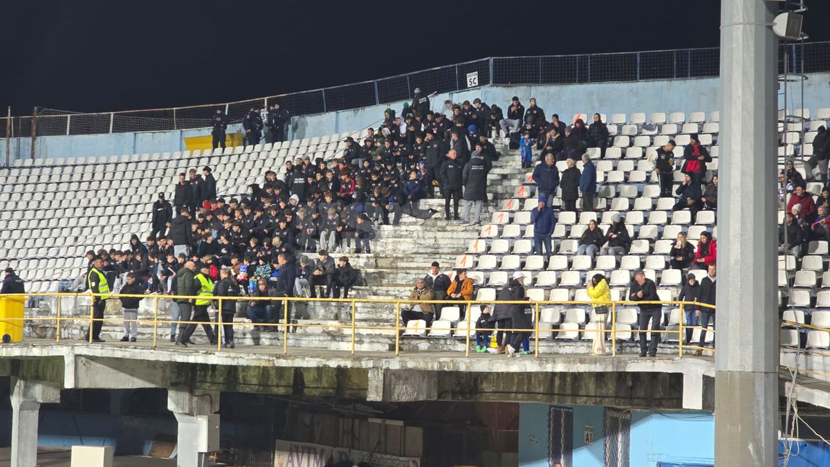 Tribune Gloria Bistrița