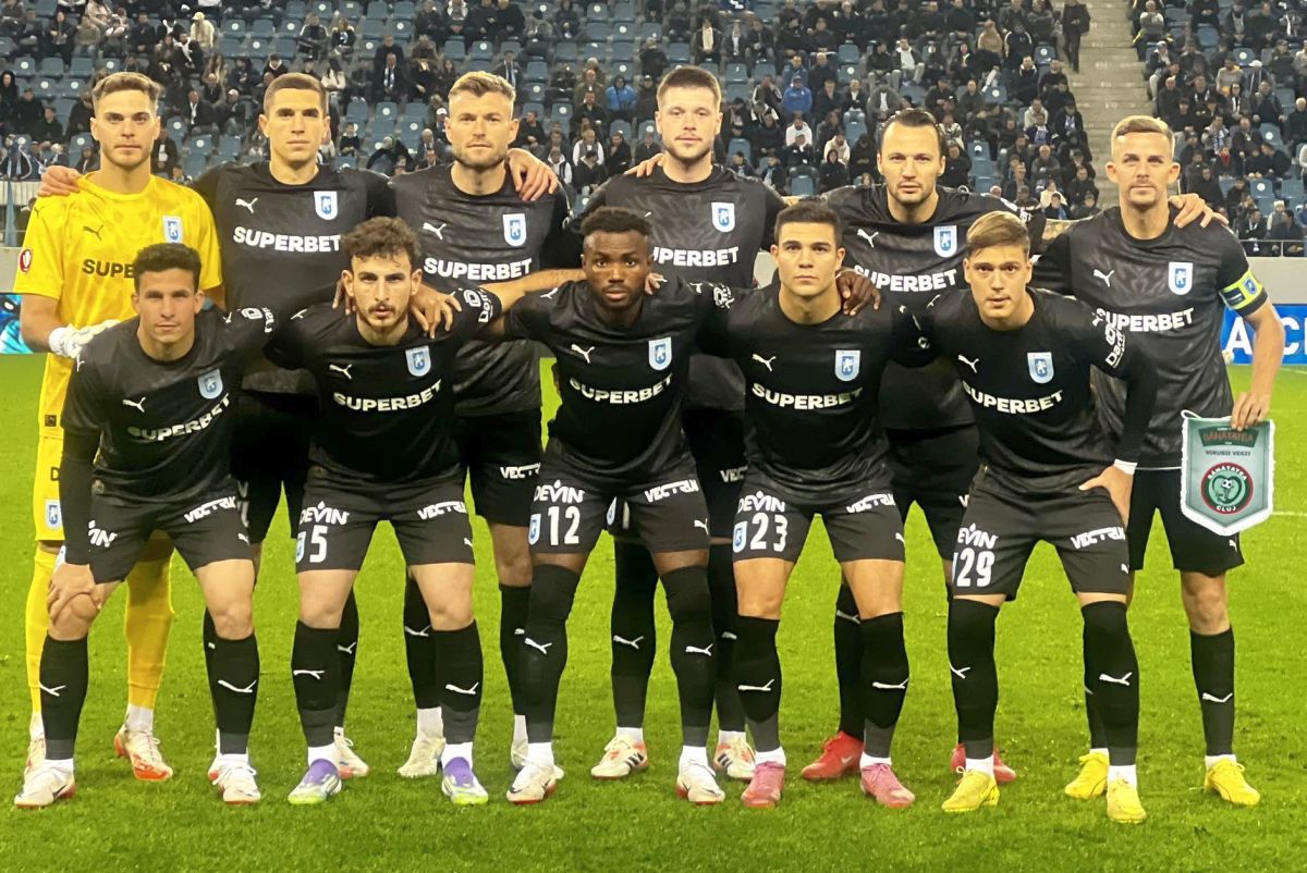 Sănătatea Cluj - Universitatea Craiova 1-4 » S-au jucat cu Sănătatea lui Rădoi! Juveții evită o rușine de proporții și întorc scorul după pauză