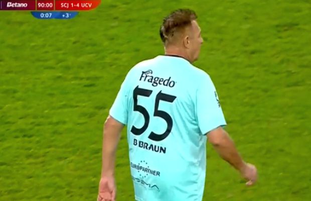 La 61 de ani, a intrat în Cupa României, contra Craiovei! „A fost extraordinar. Mă mai antrenez cu jucătorii”