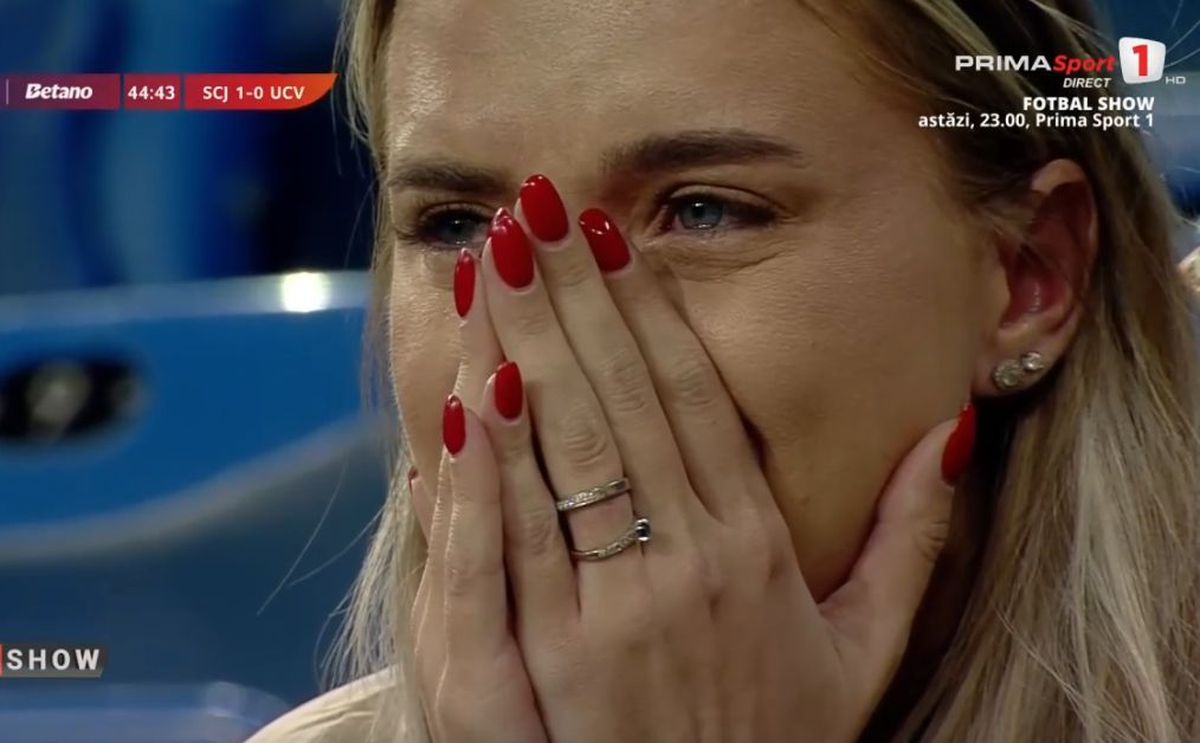 Cine este femeia care a izbucnit în lacrimi în tribune, după golul din Sănătatea Cluj - Craiova