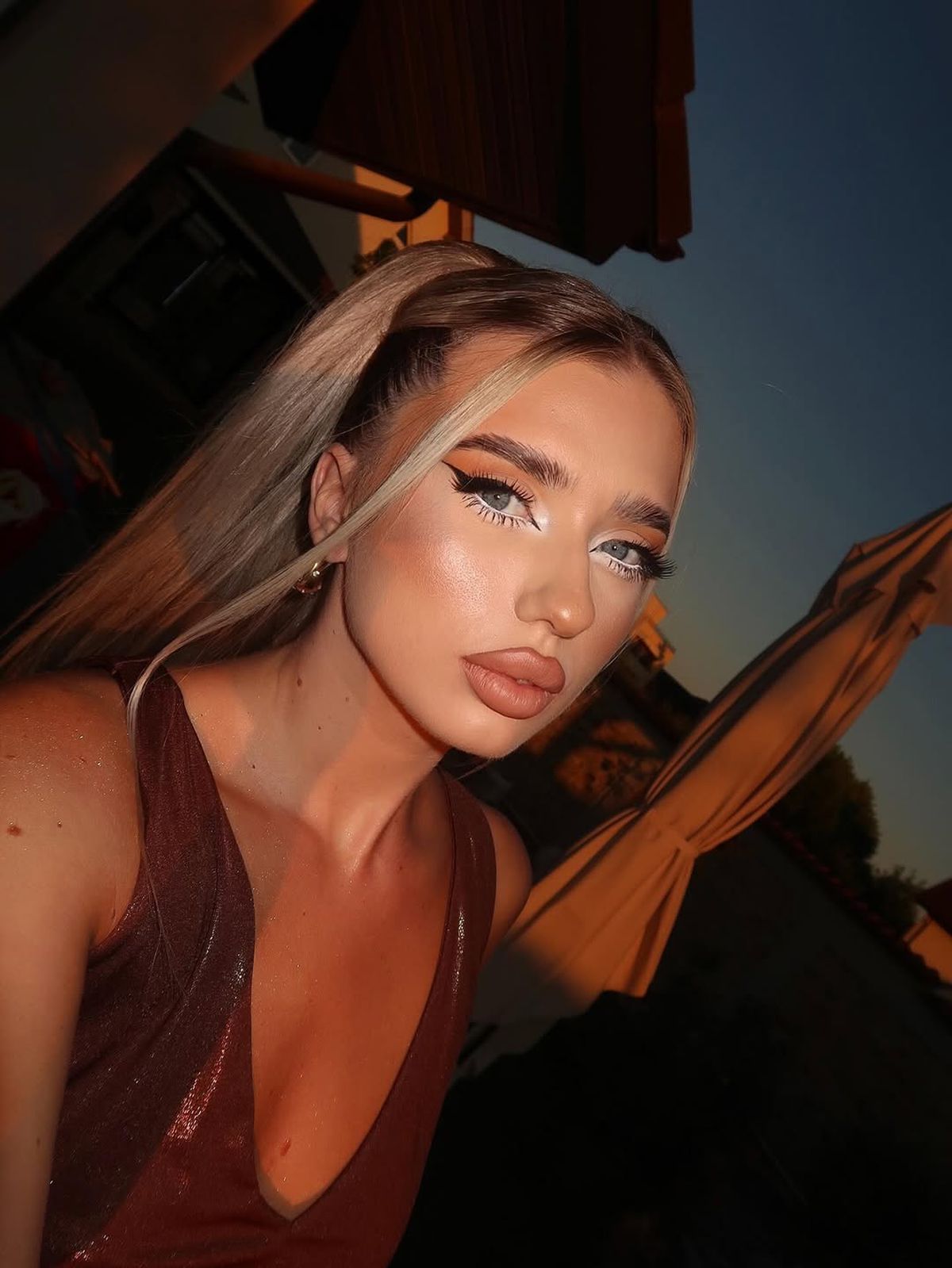 Cine este femeia care a izbucnit în lacrimi în tribune, după golul din Sănătatea Cluj - Craiova