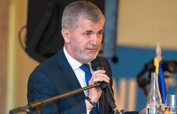 „Așa sunt marii fotbaliști” » Valeriu Iftime a anunțat ce urmează pentru puștiul accidentat grav + Există oferte de actualitate la FC Botoșani?