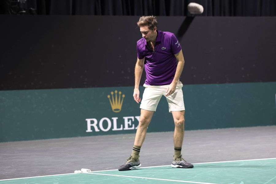 Și-a încheiat cariera la Paris, la 43 de ani, după ce în 2010 a fost unul dintre protagoniștii celui mai lung meci din istorie