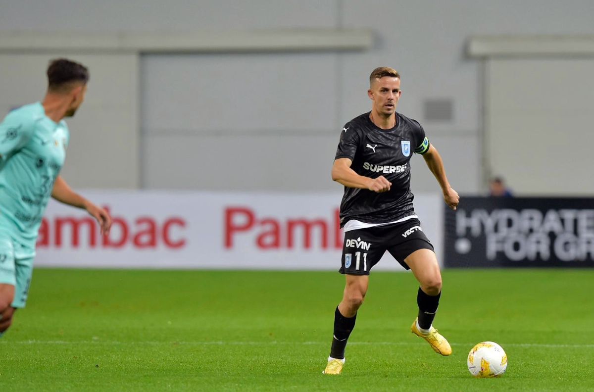 Sănătatea Cluj - Universitatea Craiova 1-4 » S-au jucat cu Sănătatea lui Rădoi! Juveții evită o rușine de proporții și întorc scorul după pauză