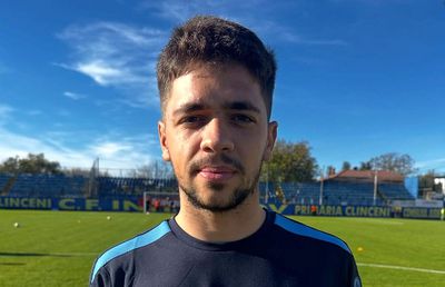 Clubul din Superliga a anunțat transferul cu 20 de minute înainte de meci: a făcut doi ani de juniorat la PSG