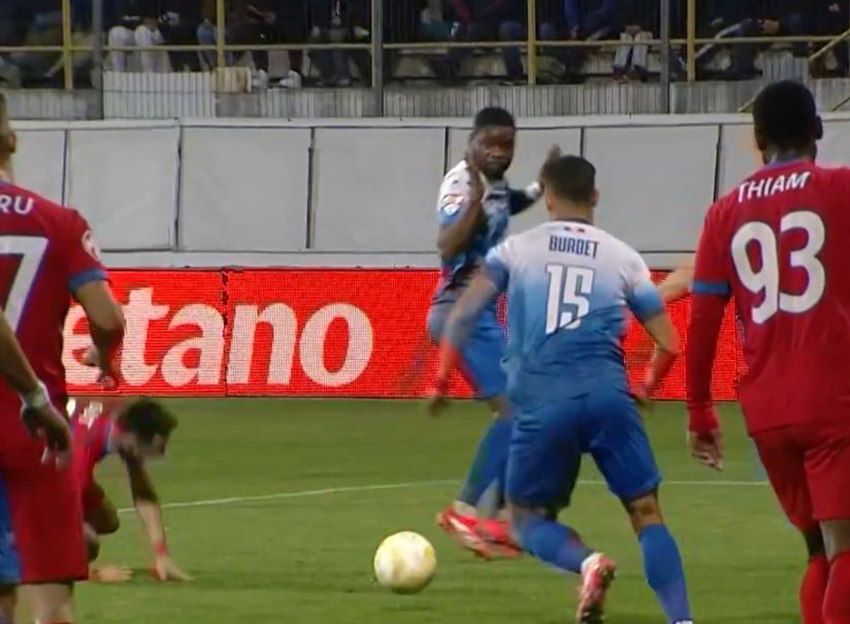 Penalty controversat în Gloria Bistrița - FCSB