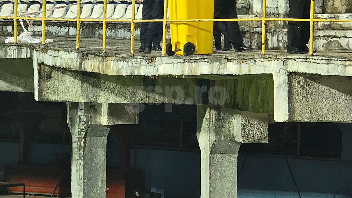 Ne-am întors în anii '90 » Imagini uluitoare de la Bistrița, înainte de Gloria - FCSB: fără scaune în tribune, iar peluza stă să CADĂ!