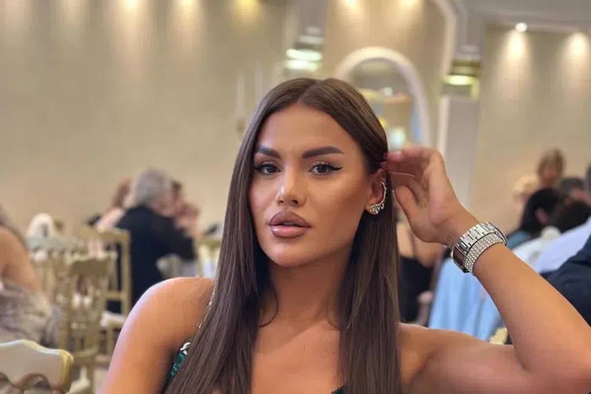 Influencerița care și-a schimbat sexul s-a îndrăgostit de un fotbalist » „Iubitul mi-a spus că trebuie să-i mărturisesc ce ascund!”