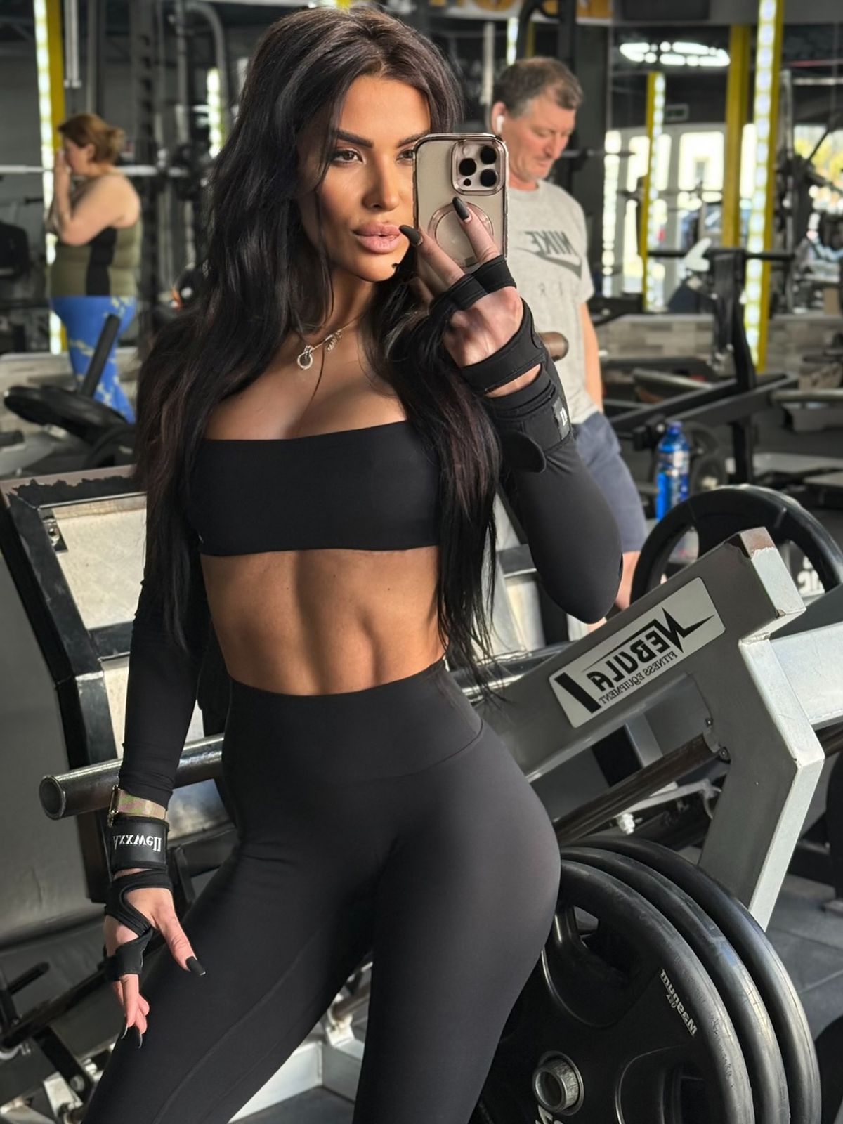 Cine e Alina Oprea, pasionata de fitness care a învins moartea după un accident grav » Acum se luptă cu Florin Prunea în show-ul „Desafio, Aventura”