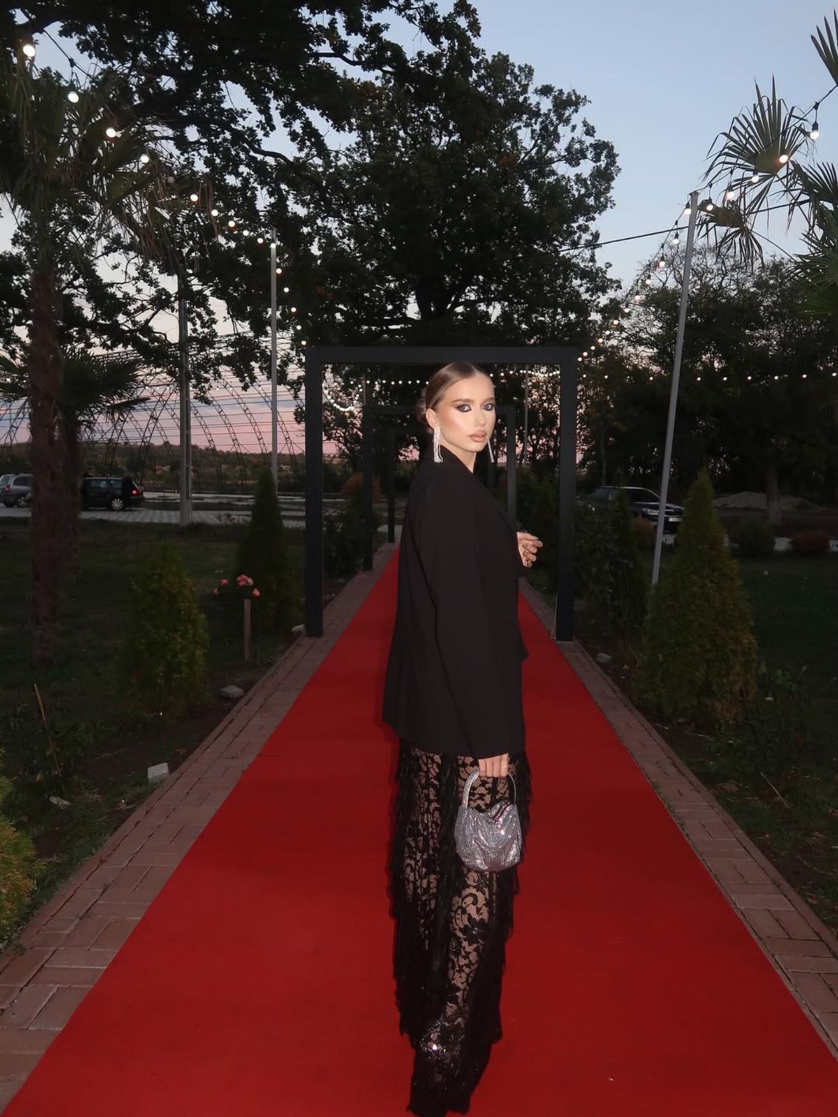 Cine este femeia care a izbucnit în lacrimi în tribune, după golul din Sănătatea Cluj - Craiova