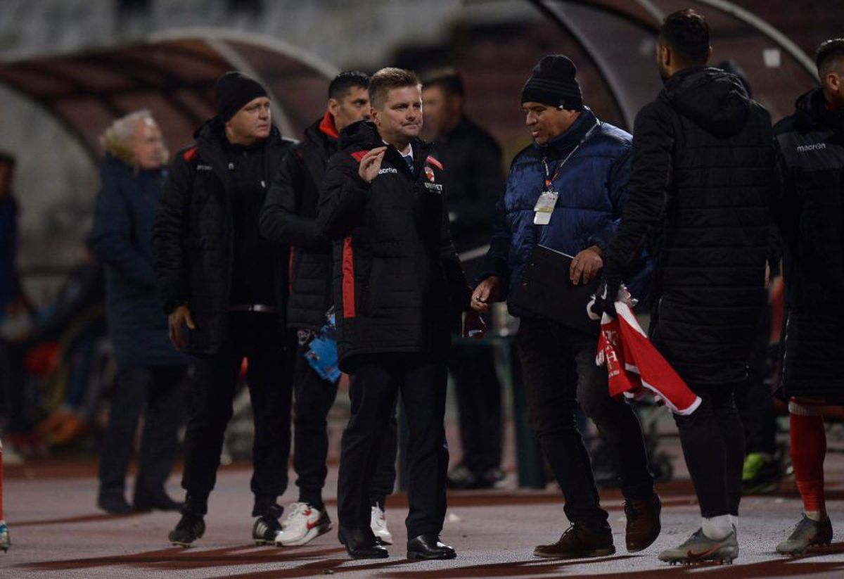 Dinamo - Poli Iași 1-0 // VIDEO+FOTO » „Câinii” respiră » Dinamo e la 2 puncte de play-off după prima victorie din ultimele 4 etape