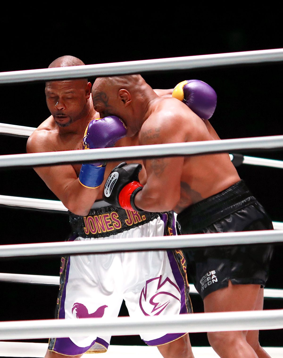 O nouă luptă între Mike Tyson și Roy Jones Jr.? „Trebuie să o mai facem o dată!”
