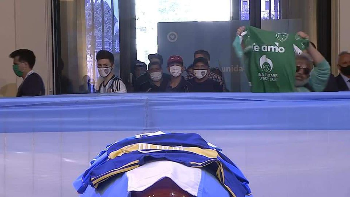 Detalii șocante ies la iveală după autopsie » Diego Maradona ar fi putut fi salvat